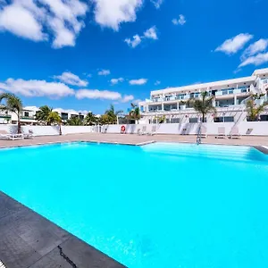 Luminosa Con Vista A La Piscina , Costa Teguise España